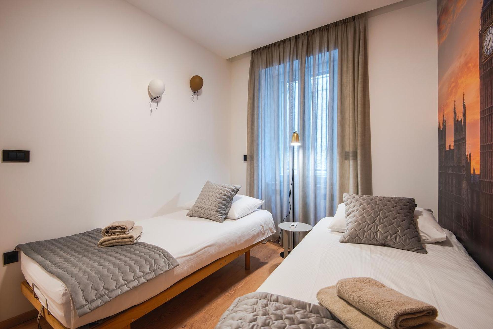 Arta Apartments City Center - With Private Parking Pola Camera foto